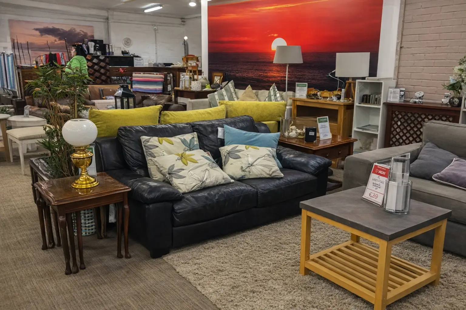 شراء أثاث مستعمل بالرياض